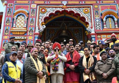 राज्यपाल ने किए बदरीनाथ-केदारनाथ के दर्शन