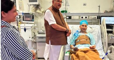 कैबिनेट मंत्री जोशी ने अस्पताल में भर्ती भाजपा पार्षद कठैत का जाना कुशलक्षेम