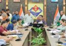 समाधान दिवस में डीएम का सख्त एक्शन, आंचल डेयरी प्रबंधक का रोका वेतन