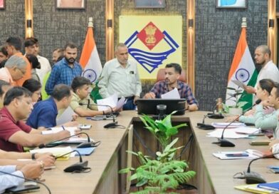 समाधान दिवस में डीएम का सख्त एक्शन, आंचल डेयरी प्रबंधक का रोका वेतन