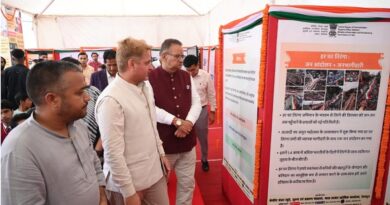 हर घर तिरंगा अभियान के तहत न्यू टिहरी में सीबीसी की फोटो प्रदर्शनी का हुआ उद्घाटन