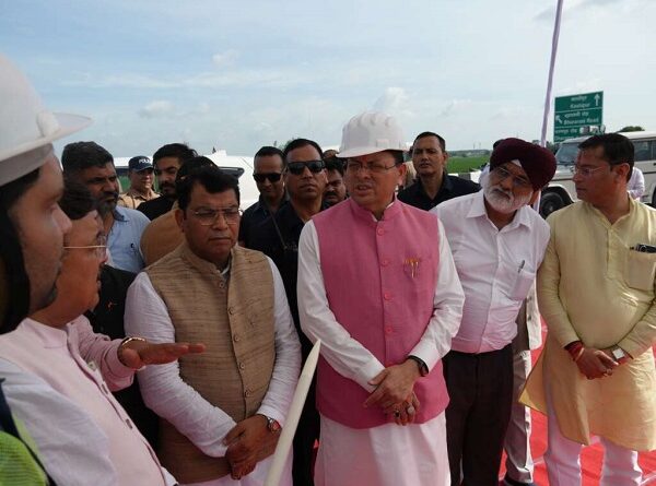 धामी ने गदरपुर में करोड़ो के विकास कार्यों का किया लोकार्पण व शिलान्यास