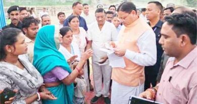 मुख्यमंत्री धामी ने कहा कि जन समस्याओं का समाधान सरकार की प्राथमिकता है