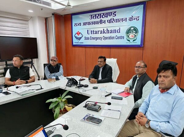 रेड-ऑरेंज अलर्ट पर मुख्य सचिव का बड़ा निर्देश, 24×7 अलर्ट मोड में रहें सभी विभाग